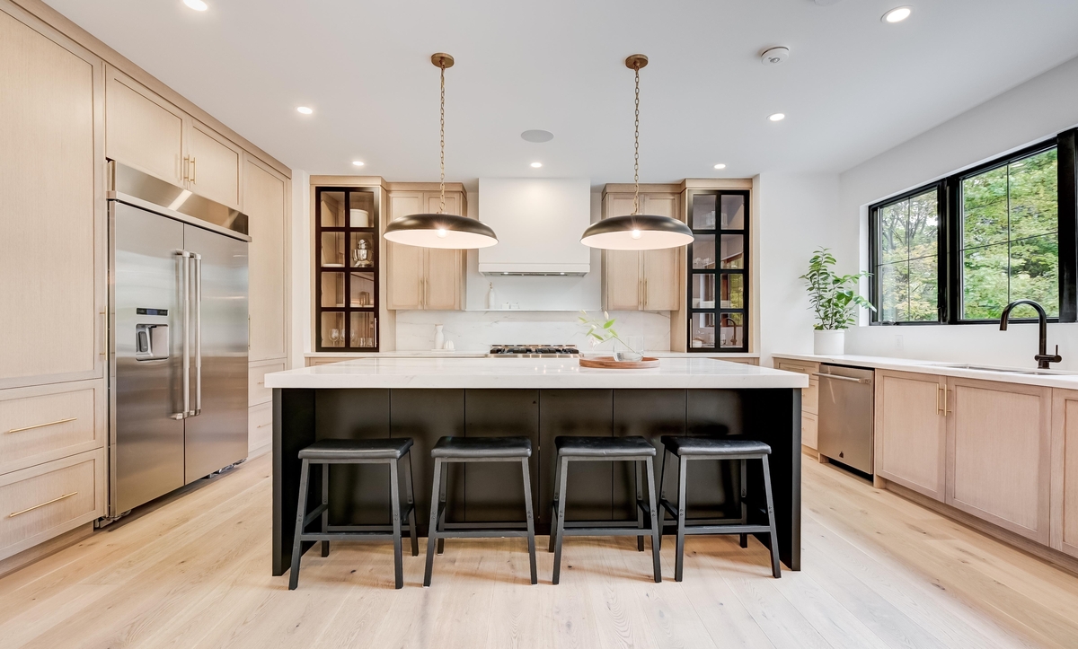 wooden kitchen decor